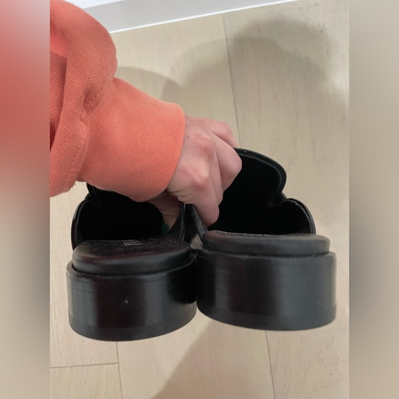 Pristine Condition Prada Size 5 Black Mules. 🖤 - Picture 7 of 8
